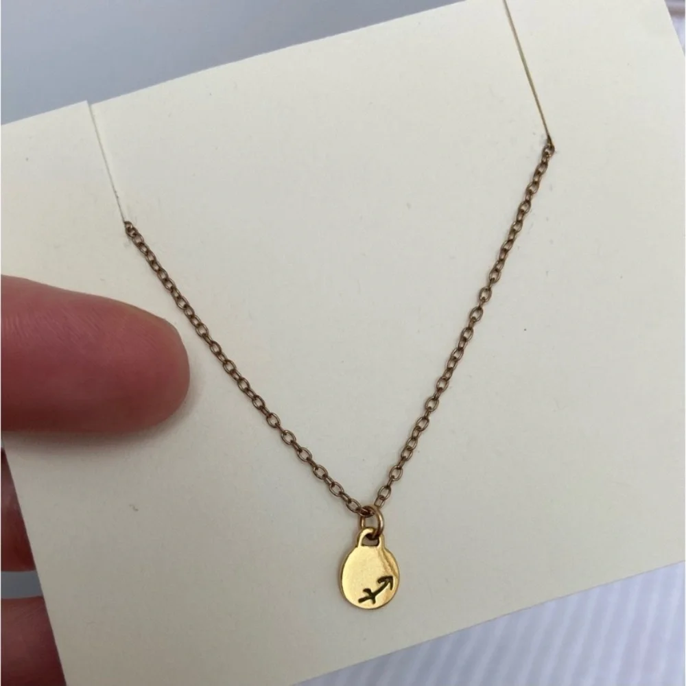 Gorjana Gold Necklace Arrow Sagittarius - 18k gold-plated 16.5" Shopbop Like New - Picture 6 of 9